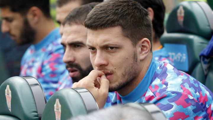 Jovic, durante el Elche-Real Madrid.
