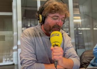 El momentazo de Évole cantando el XI del Barça en Carrusel por sorpresa: ojo al 'palo' final