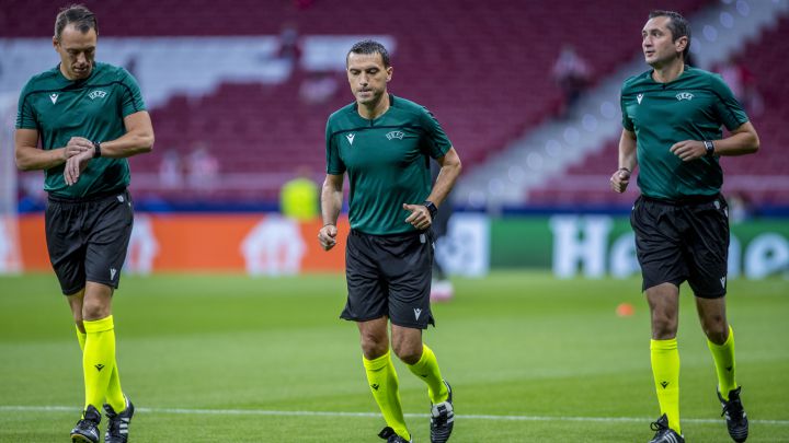 El rumano Ovidiu Hategan arbitrará el Dinamo Kiev-Barcelona