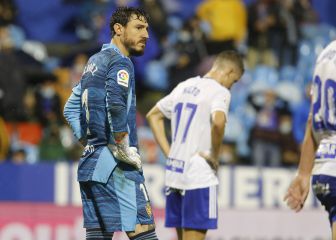 El Zaragoza no sabe ganar y cae al descenso