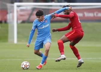 El Atleti se complica la vida en el regreso de Torres a Liverpool