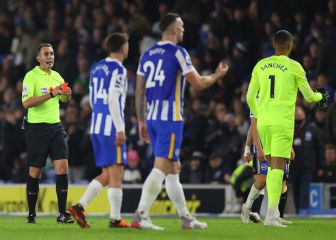 Robert Sánchez salva un punto ante el Newcastle