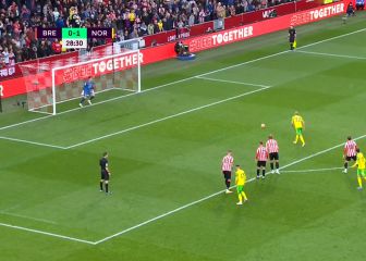 El Norwich logra su primera victoria