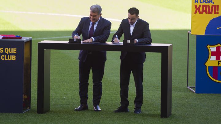 Las mejores imágenes de la presentación de Xavi