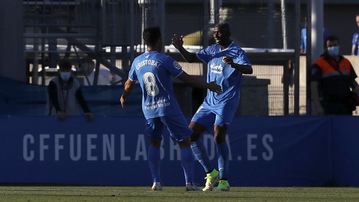 Cristóbal y Mbia sostienen la mejoría azulona