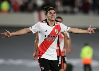 El Atlético vigila a Julián Álvarez, el ariete de moda en Argentina