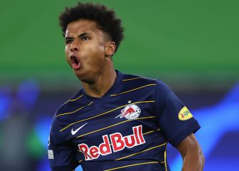 Xavi le echa el ojo a Adeyemi