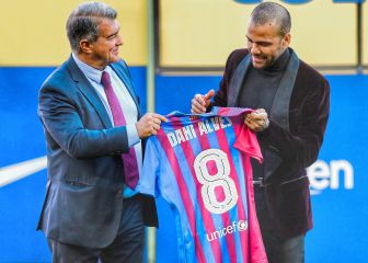 Laporta no descarta la vuelta de Messi e Iniesta al Barça