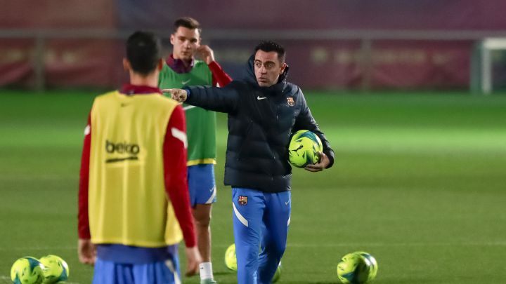 Ilias, 17 años, primer golpe de Xavi en la convocatoria