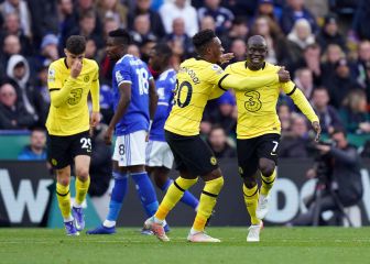 El Chelsea pasa el rodillo en casa del Leicester