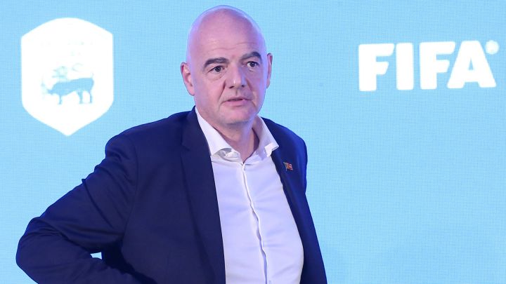 FIFA investiga a Infantino por malversación y fraude