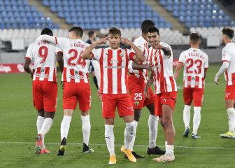 El Almería se va superando y aprende a remar en contra