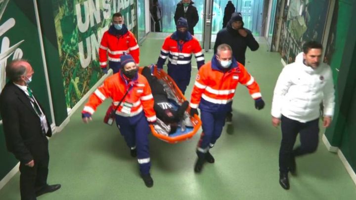 Neymar sale llorando en camilla lesionado y manda un mensaje entre el lamento y el optimismo