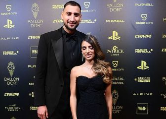 Donnarumma se lleva el Trofeo Yashin y hace un feo al Milan