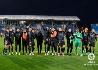 Aprobados y suspensos de la Ponferradina: Un penalti para seguir arriba