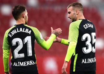 Un gol de César permite a un flojo Sporting pasar el trámite