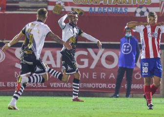 El Unionistas resuelve en Algeciras con dos goles de Rayco