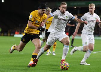 Wolves y Burnley firman las tablas