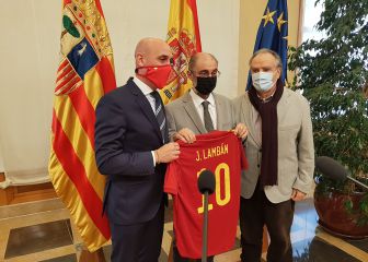 España jugará en junio en La Romareda