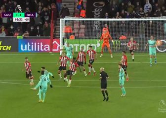 Maupay amarga la fiesta al Southampton en el 98'