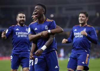 El Real Madrid gana y se escapa en el liderato