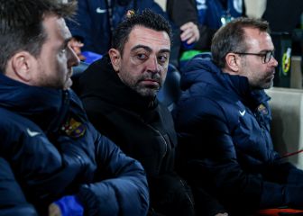 Xavi arenga a la plantilla con toque de atención incluido