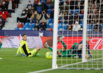 Aprobados y suspensos del Levante: De Frutos agita y Mustafi lidera, sin fortuna