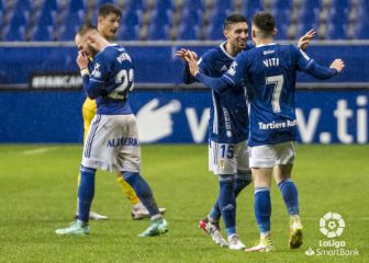 El Oviedo se da un festín ante el colista de Segunda