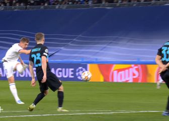Lo que le faltaba a Kroos: ¡golazo escandaloso con la zurda!