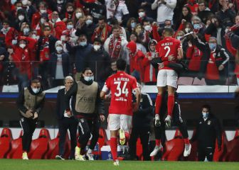 El Benfica se aprovecha de Múnich para clasificarse