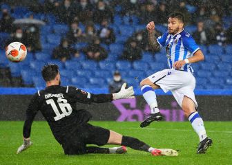 La Real golea al PSV y se clasifica a lo grande