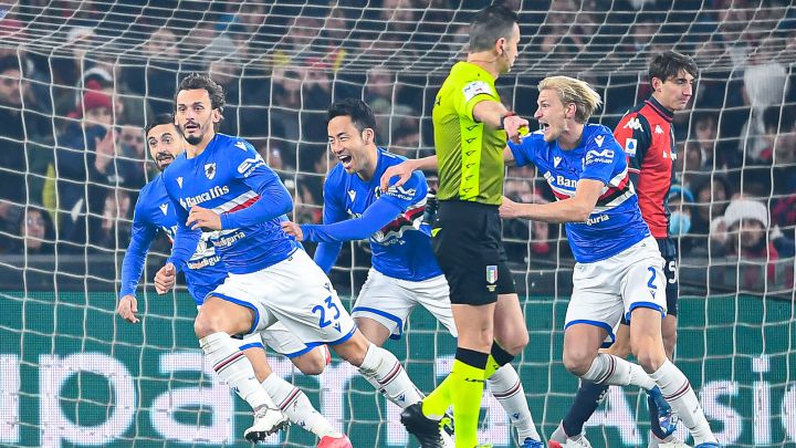 Gabbiadini celebra un gol de la Sampdoria con sus compañeros