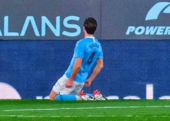 Can Misses festeja un gol del Ibiza tras más de mes y medio