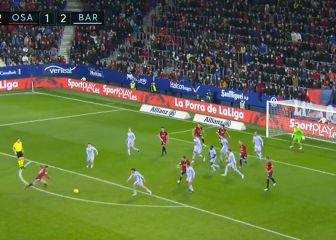 El desafortunado gol que grafica el momento del Barça