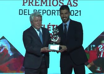 El Atlético, Premio As: Cerezo y Suárez, protagonistas