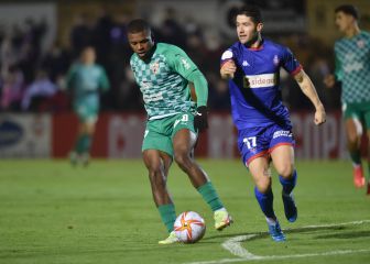 El Almería despierta al Amore del sueño copero de Urritxe