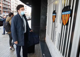 Una Junta... a puerta cerrada