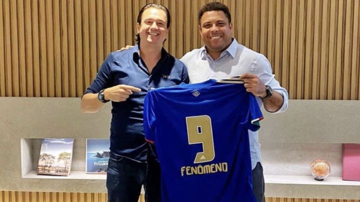 [OFF] Ronaldo Fenômeno anuncia compra do Cruzeiro por R 400 milhões