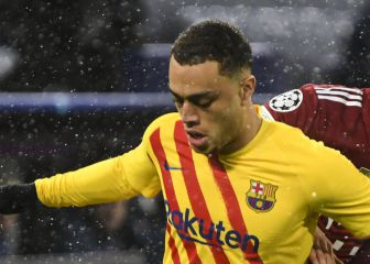 Xavi se carga a Dest