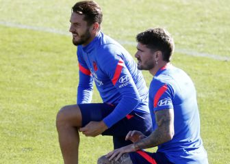 Simeone viaja con 20 jugadores, con tres canteranos, a Sevilla