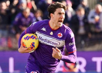 Vlahovic seduce a Xavi