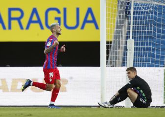 Stoichkov lidera el despegue del Eibar hacia el ascenso