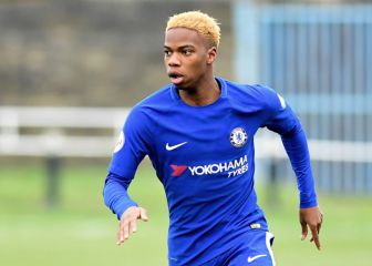 Promesa mundial a los 15 años y con 25 se ofrece a jugar gratis