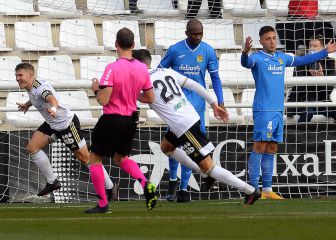 Los autores del ascenso tiran del carro del Burgos