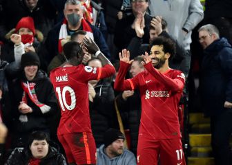 El Liverpool prepara el relevo para el tridente