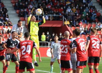 El Mirandés comunica un brote con diez jugadores afectados