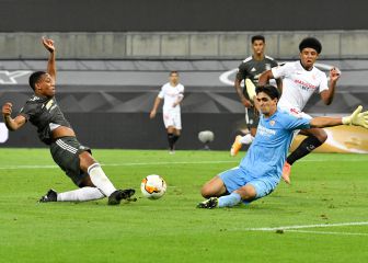 El deseo de Martial, clave para que el Sevilla acelere su cesión