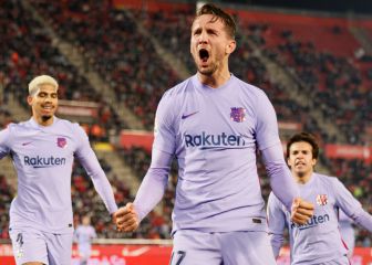 De Jong salva al Barcelona