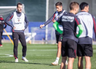El Levante confirma tres nuevos positivos