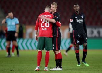 El Eintracht pospone Europa